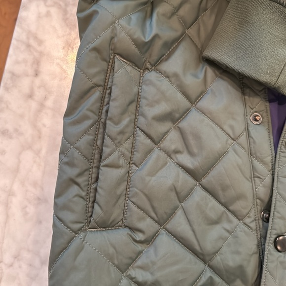 North Face quilted jacket collab w/ Urban Outfitters XS women’s - Picture 5 of 6